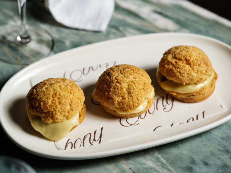 Bistro Ebony slider image