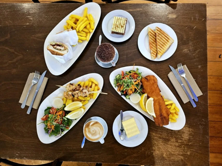 The Shelley Inn slider image