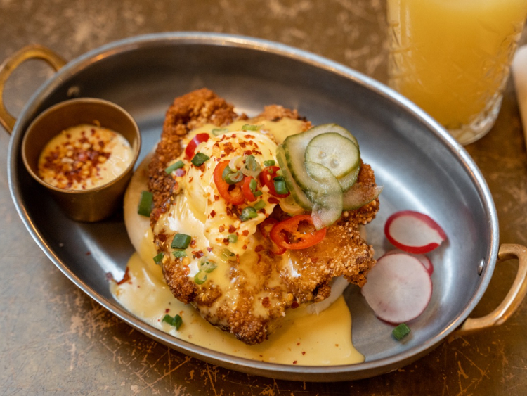 Ollie's House - Chelsea slider image