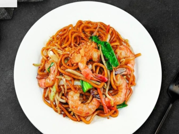 Dave's Noodles - Glenorchy slider image
