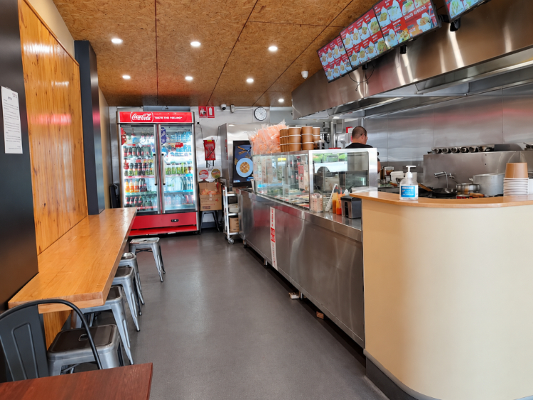 Dave's Noodles - Glenorchy slider image
