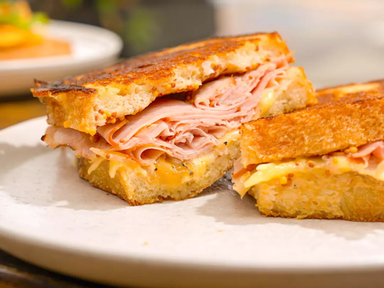 Willis and Anderson - Yarraville slider image