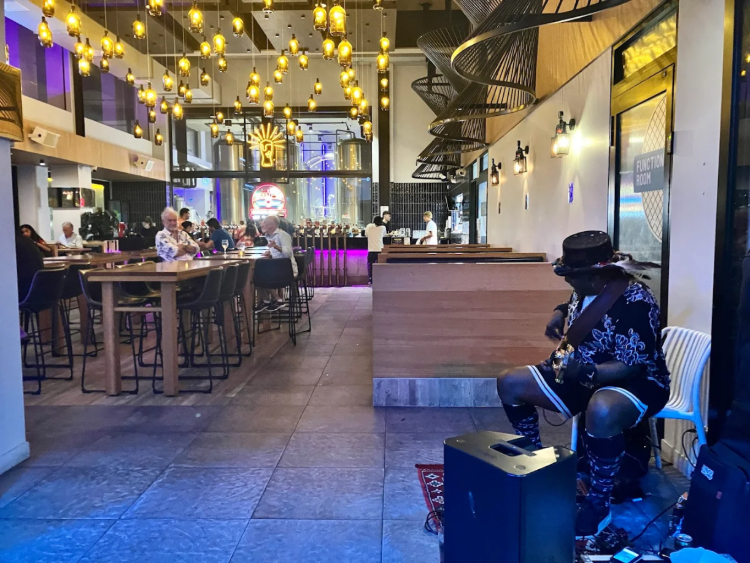 Surfers Brewery slider image