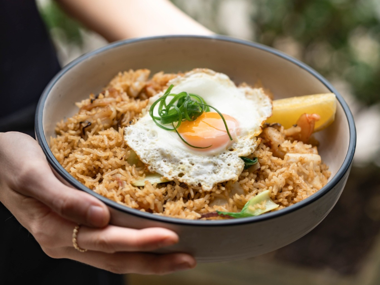 On Cowell - Gladesville slider image