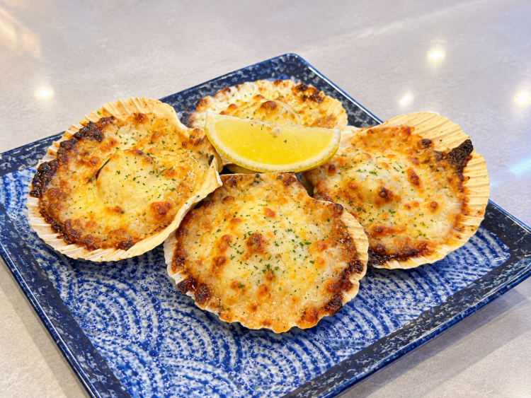 88 Live Seafood House - Eastwood slider image