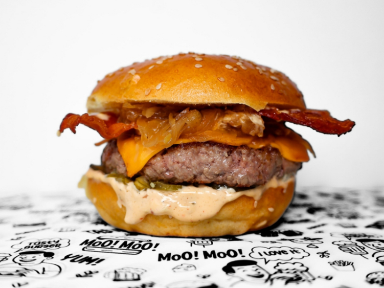 Moo Moo Burgers slider image
