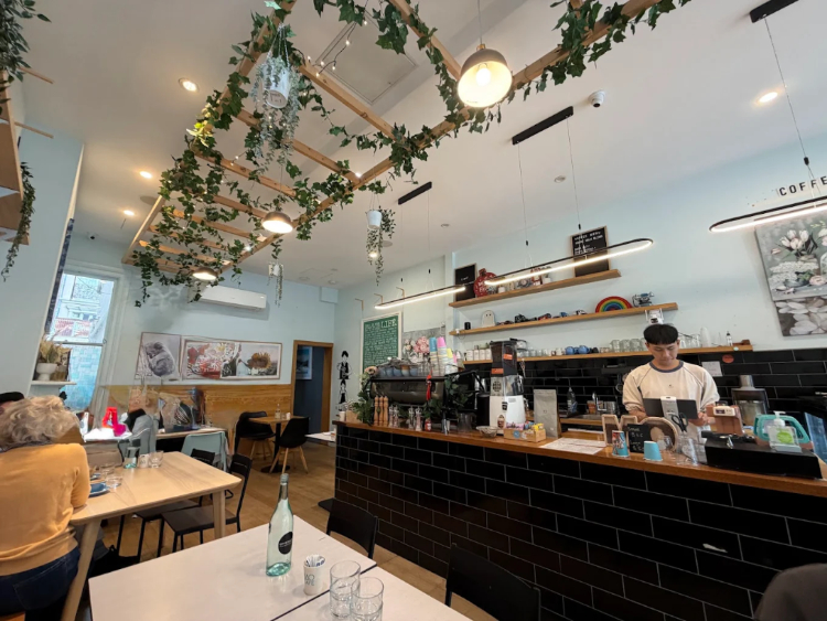 Mo Cafe slider image