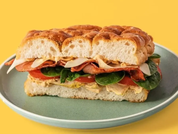Piccolo Me - Seven Hills slider image