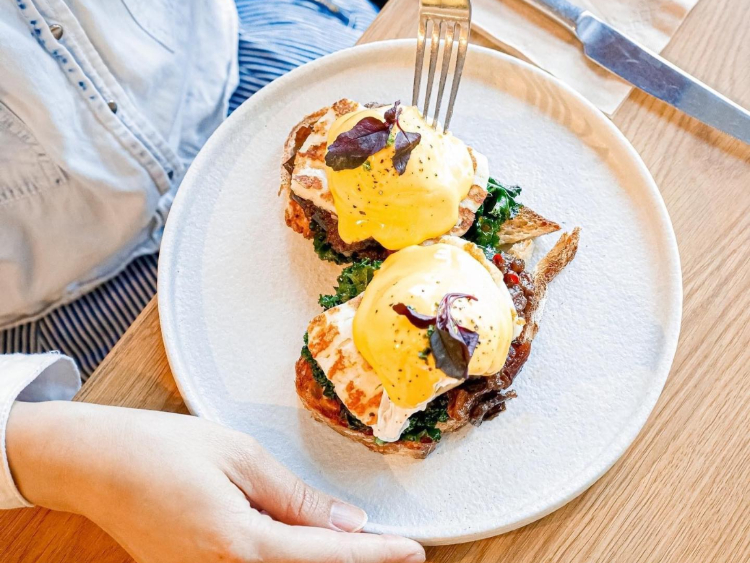 Leaf Cafe & Co - Emerton Village slider image