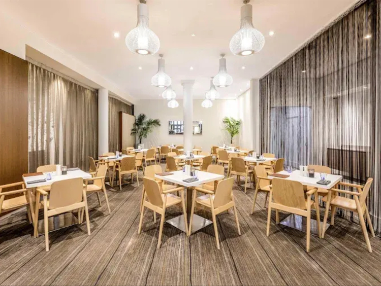 Thomas St. Kitchen & Bar slider image