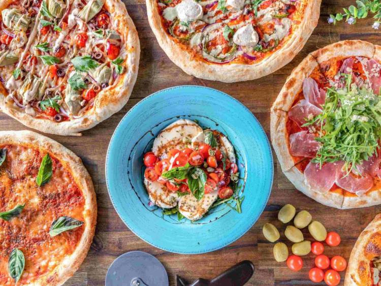 Locali Pizzeria - Mermaid Beach slider image