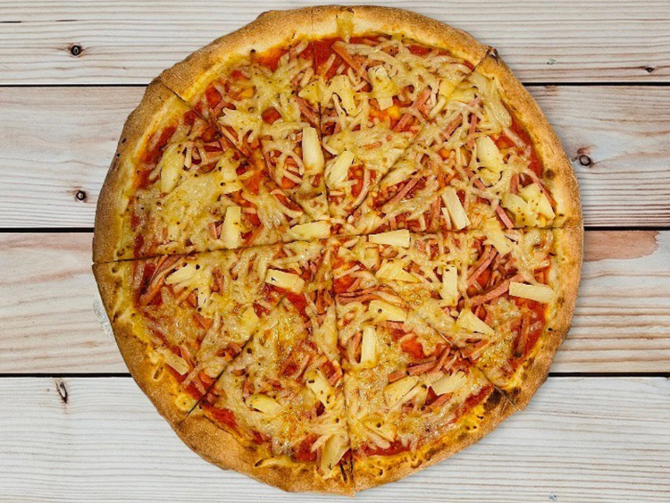 Locali Pizzeria - Mermaid Beach slider image