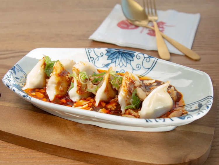 iDumplings Benowa slider image
