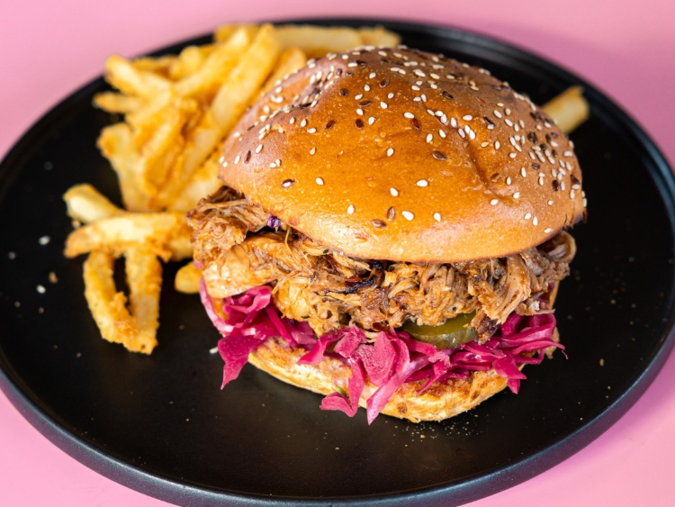 Pinkie Cafe slider image