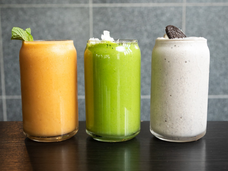 Pinkie Cafe slider image