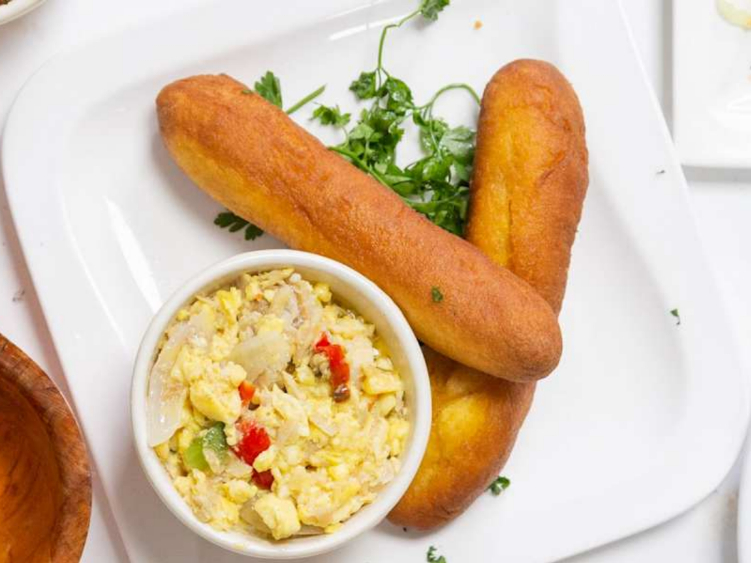 Aunty D's Caribbean Kitchen slider image