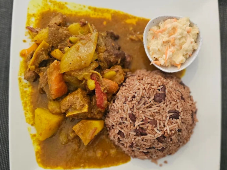 Aunty D's Caribbean Kitchen slider image