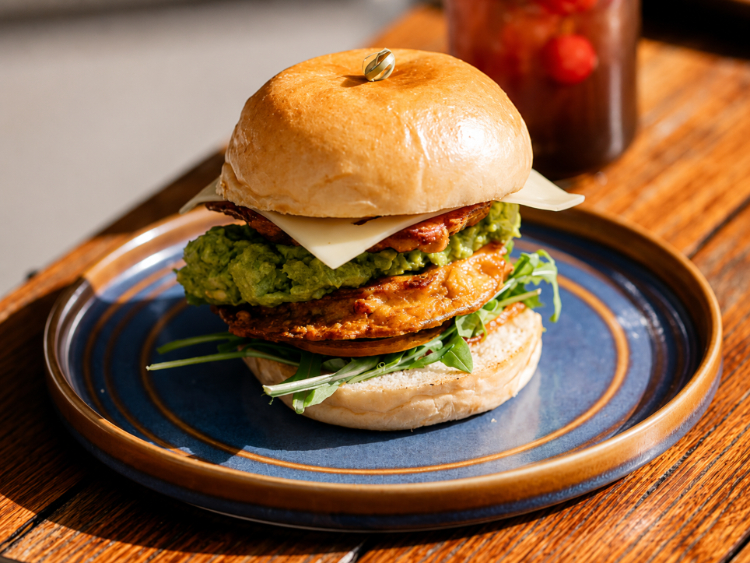 The Beehive - Honeysuckle slider image