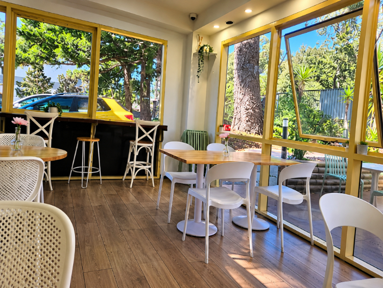 The Cozy Vine slider image