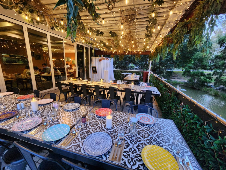 Anais Restaurant - Taste of Persia & Shisha slider image