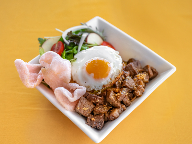 Flavaz Filipino Cafe & Grill slider image