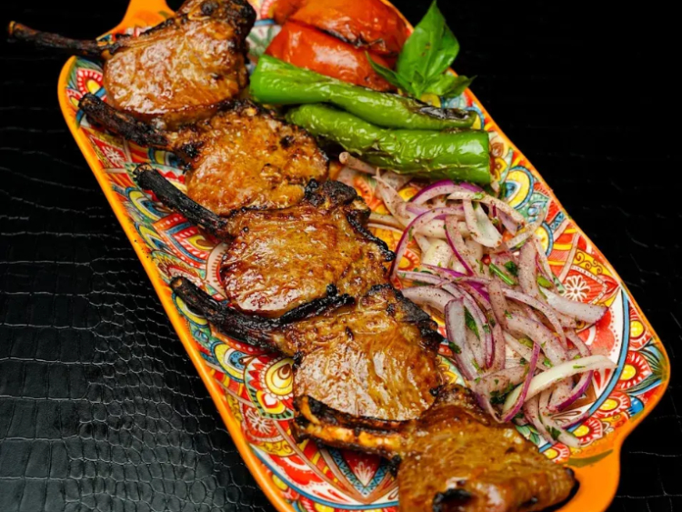 Jananeh Restaurant & Bar slider image