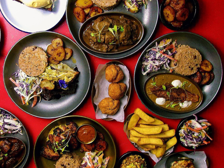 Undr / House of Flavaz slider image