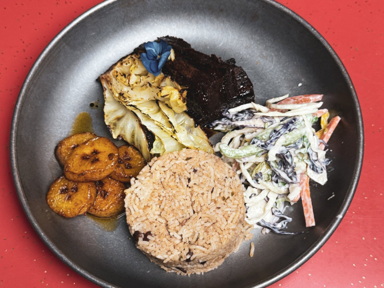 Undr / House of Flavaz slider image