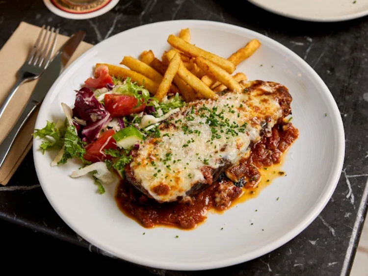 Captain Cook Hotel - Paddington slider image