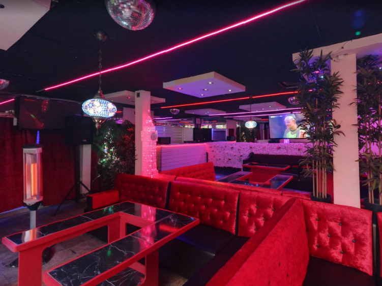 Tarab Shisha Lounge slider image
