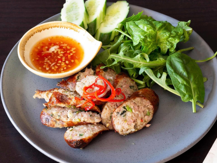 Golden Lotus Asian Cuisine slider image