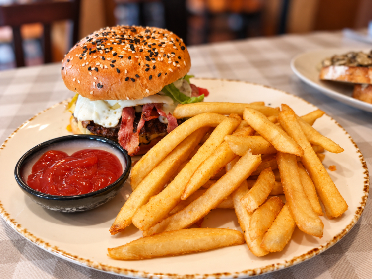 Niom Bistro slider image