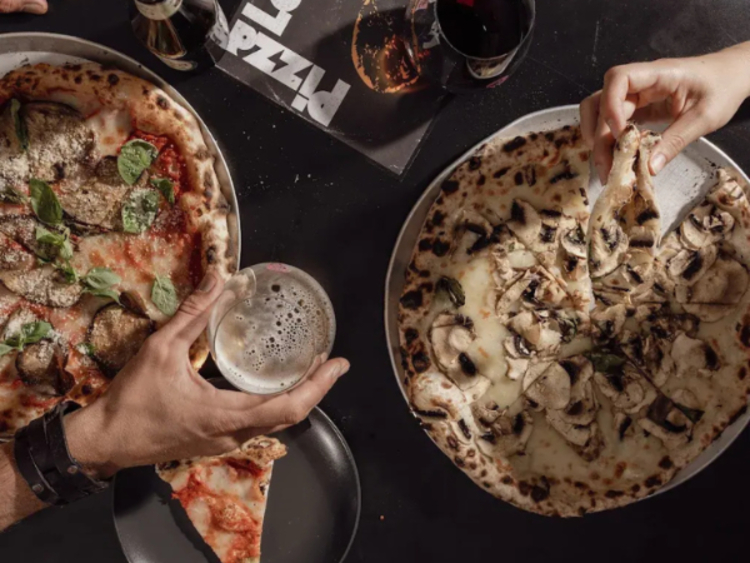 Pizzalola slider image