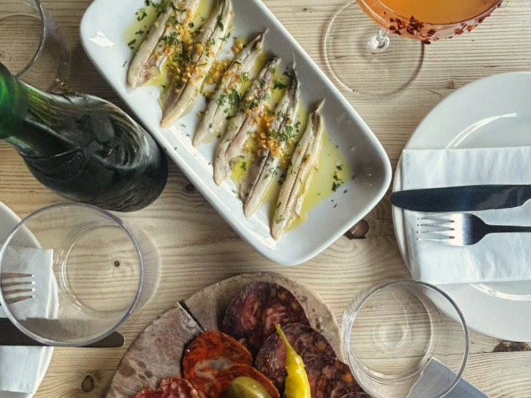 Bar Esteban slider image