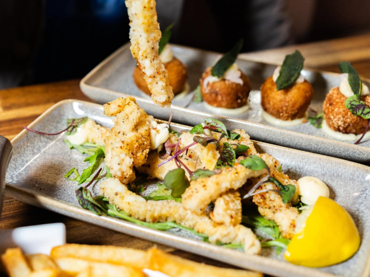 Platform Pantry Cafe Restaurant slider image