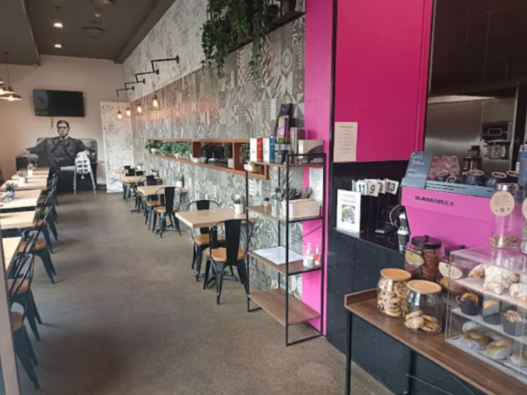 Mase Cafe slider image