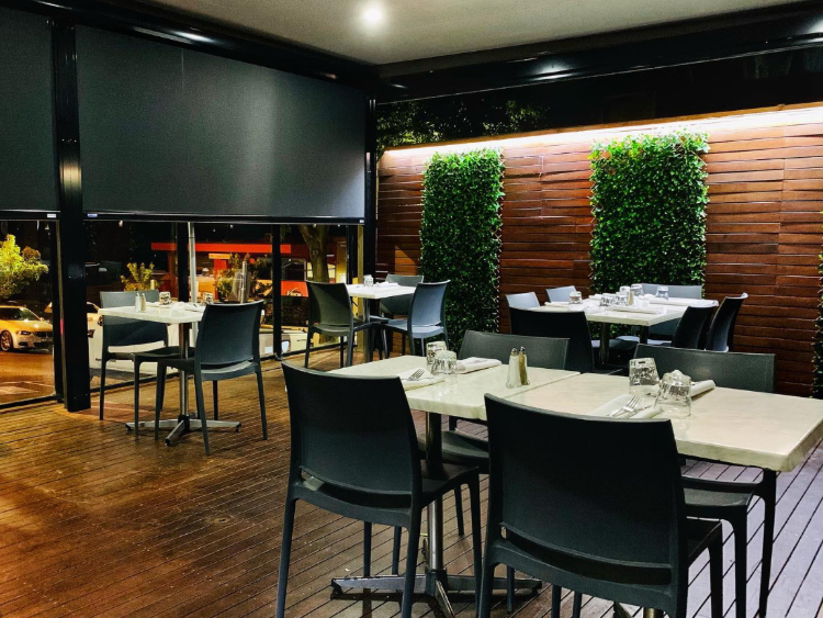 The Living Room Restaurant slider image