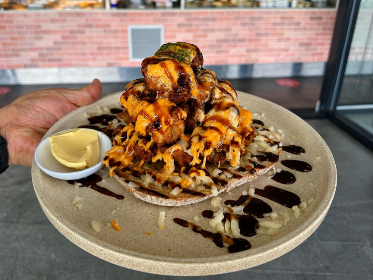 Hey Mr Dutton Park slider image