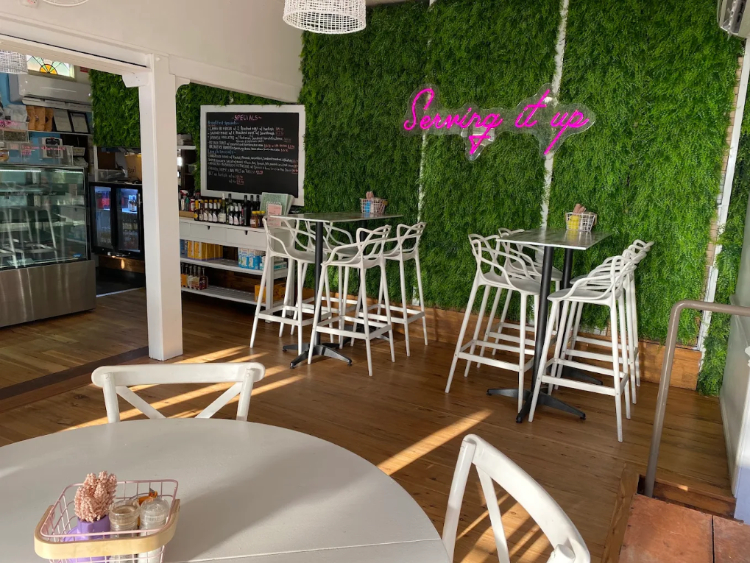 Plantation House Cafe slider image