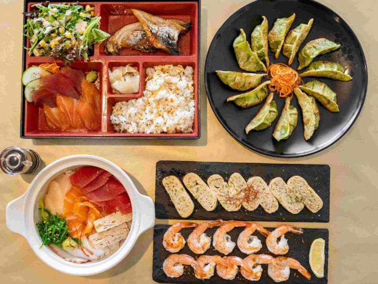 PokaPoka Japanese Kitchen slider image