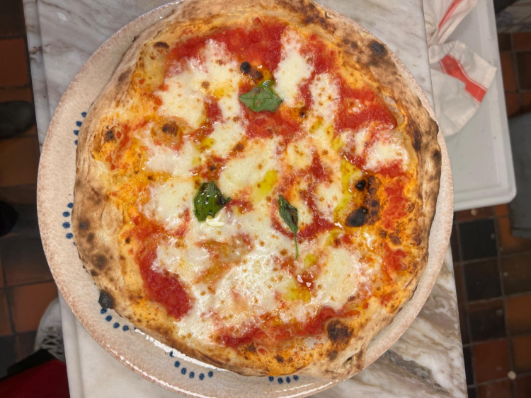 Casa Mia - Notting Hill slider image