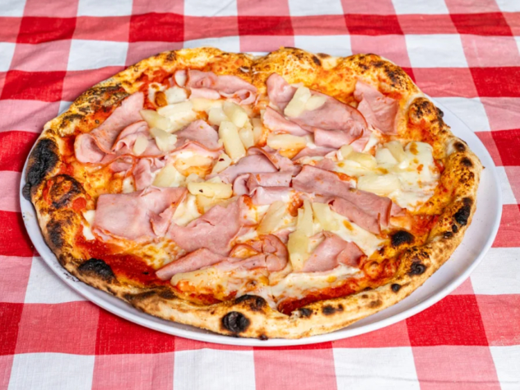 Ciccio Pizza - Pascoe Vale slider image