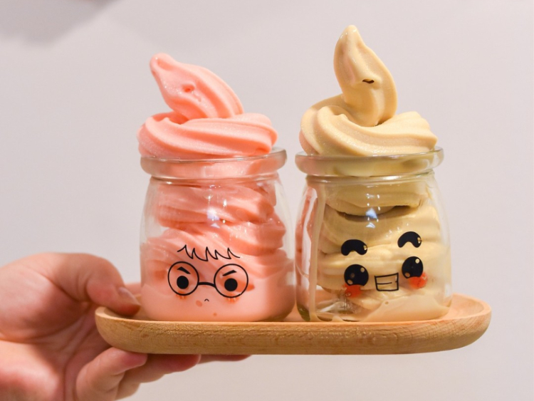 S Candy Bar slider image