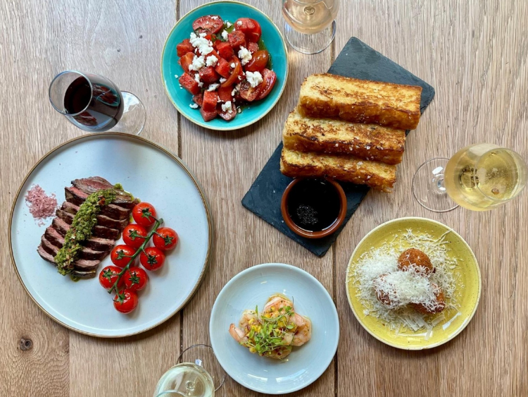 Unwined in Waterloo slider image