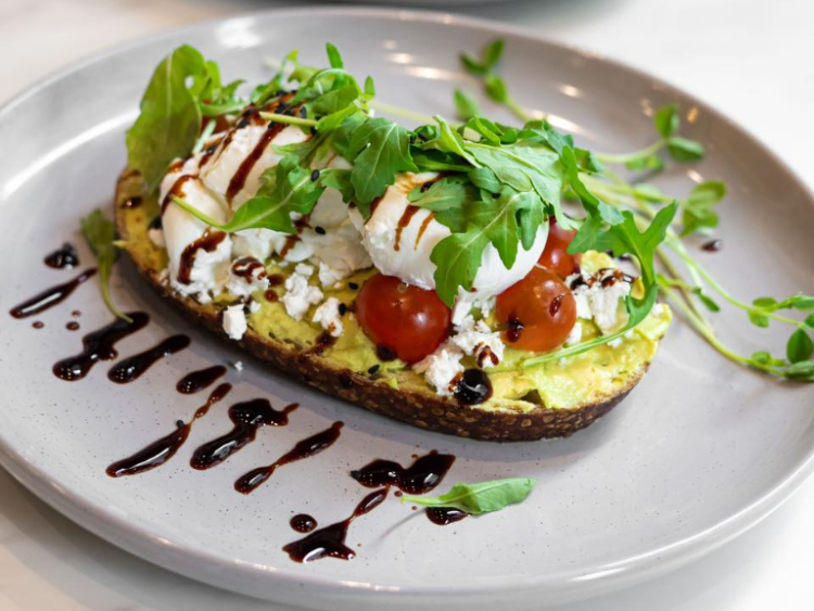 Luxe8 Cafe & Bar slider image