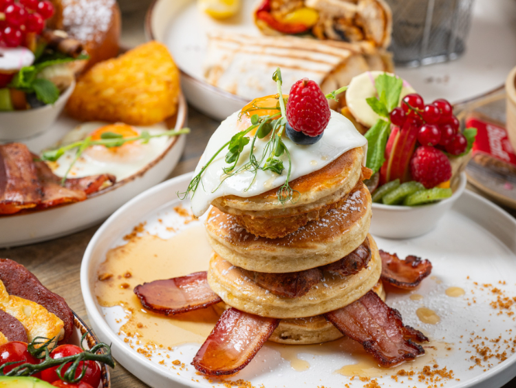 Brekky & Brunch slider image