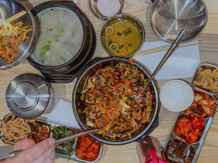 Top Up Korean Buffet - Southport slider image