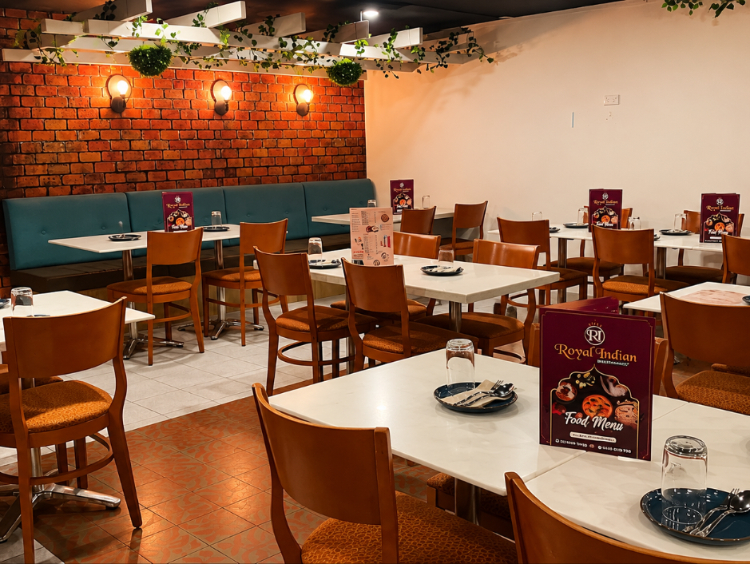 Royal Indian Restaurant slider image