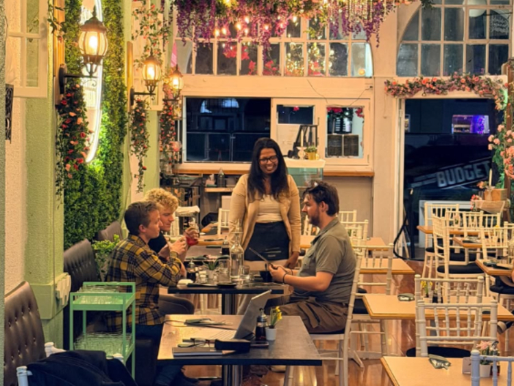 Bloom Room CBR slider image