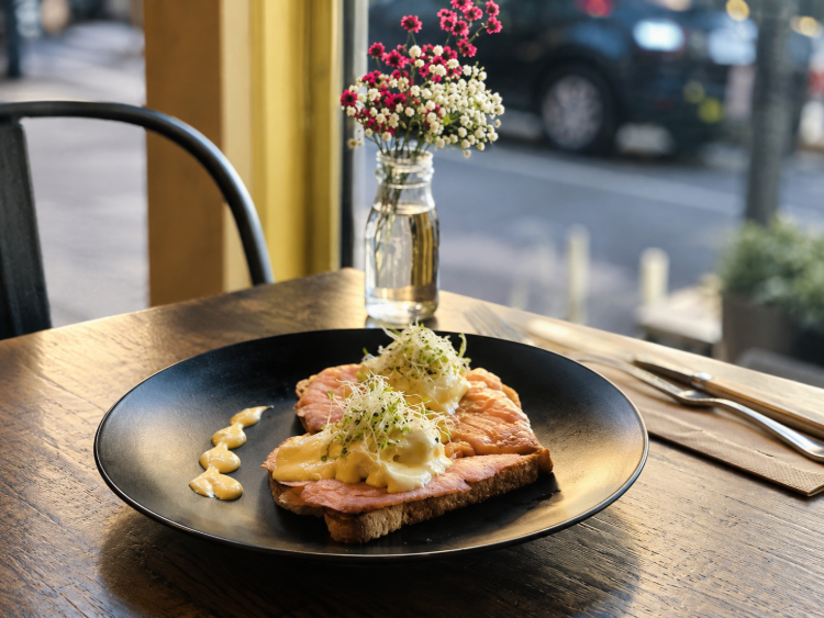 Tuyo - Potts Point slider image